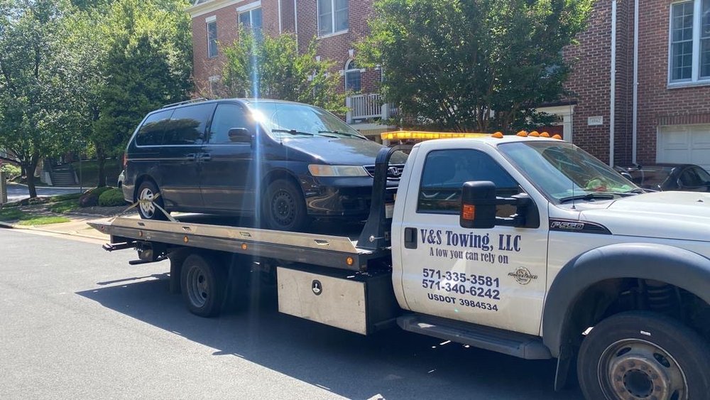 V&s Towing (3)